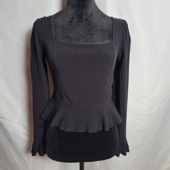Express Women's Black Peplum Blouse Square Neckline Size Small - Picture 3 of 9